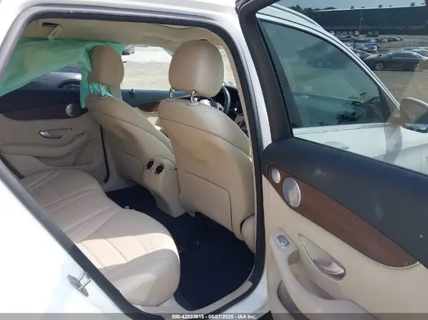 W1N0G8EB0LF864044 2020 MERCEDES-BENZ GLC - Image 8