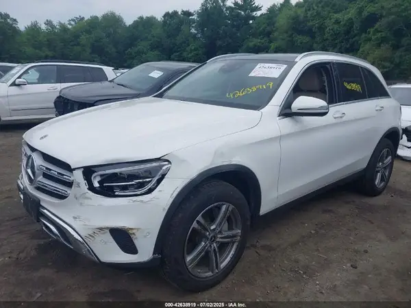 W1N0G8EB0MV306959 2021 MERCEDES-BENZ GLC - Image 2