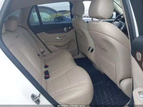 W1N0G8EB0MV306959 2021 MERCEDES-BENZ GLC - Image 8