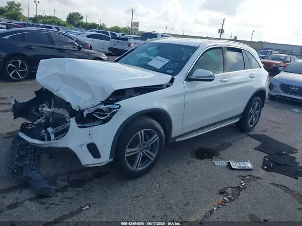 W1N0G8EB0MV312115 2021 MERCEDES-BENZ GLC - Image 2