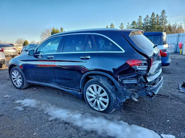 W1N0G8EB0MV324295 2021 MERCEDES-BENZ GLC - Image 2