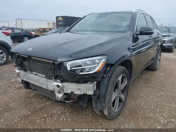 W1N0G8EB0NV375393 2022 MERCEDES-BENZ GLC - Image 2