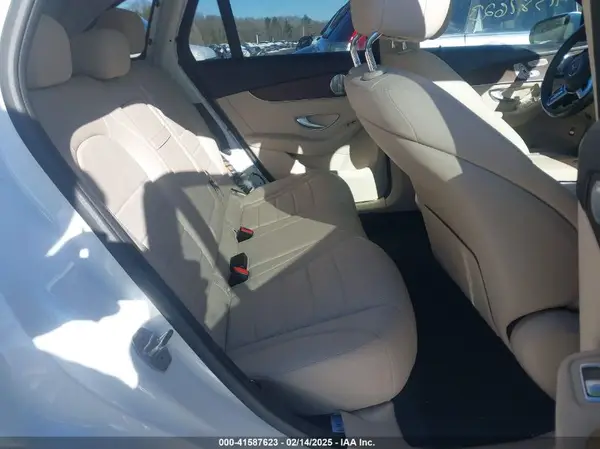 W1N0G8EB1LF824104 2020 MERCEDES-BENZ GLC - Image 8
