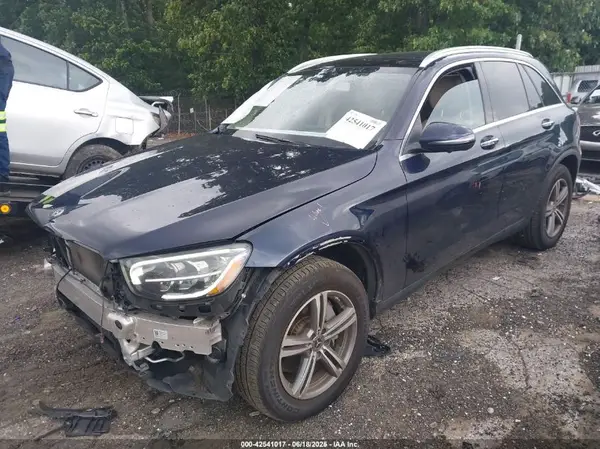 W1N0G8EB1LF857720 2020 MERCEDES-BENZ GLC - Image 2
