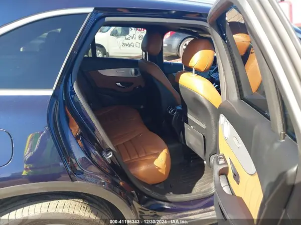 W1N0G8EB1MF874101 2021 MERCEDES-BENZ GLC - Image 8