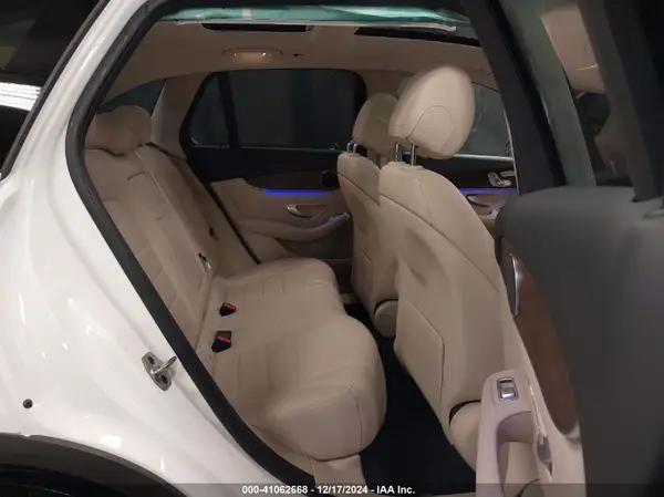 W1N0G8EB1NV327465 2022 MERCEDES-BENZ GLC - Image 8