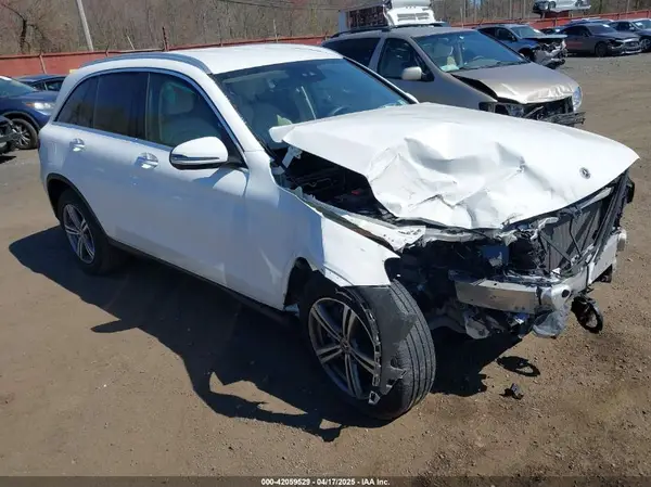 W1N0G8EB1NV344248 2022 MERCEDES-BENZ GLC - Image 1