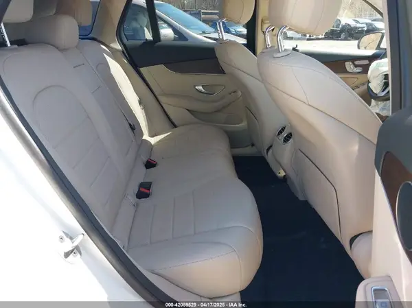 W1N0G8EB1NV344248 2022 MERCEDES-BENZ GLC - Image 8
