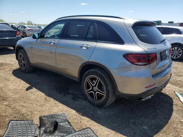 W1N0G8EB1NV374351 2022 MERCEDES-BENZ GLC - Image 2