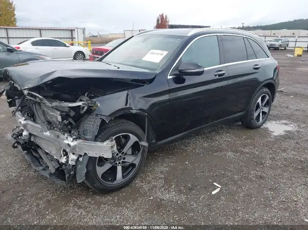 W1N0G8EB2LV253308 2020 MERCEDES-BENZ GLC - Image 2
