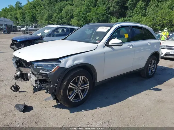 W1N0G8EB2MF876178 2021 MERCEDES-BENZ GLC - Image 2