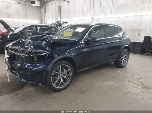 W1N0G8EB3LF842670 2020 MERCEDES-BENZ GLC - Image 2