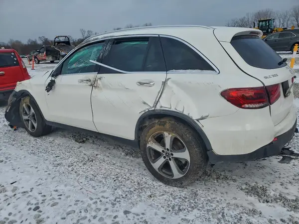 W1N0G8EB3LF859999 2020 MERCEDES-BENZ GLC - Image 2