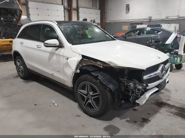 W1N0G8EB3MV274069 2021 MERCEDES-BENZ GLC - Image 1