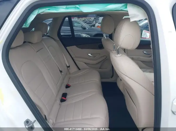 W1N0G8EB3NG110083 2022 MERCEDES-BENZ GLC - Image 8