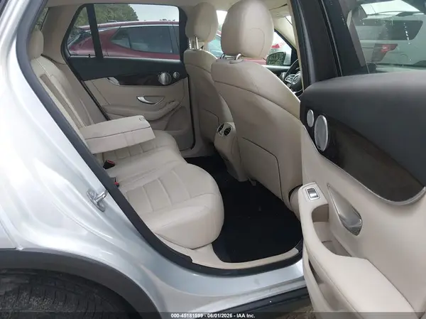 W1N0G8EB4LF783130 2020 MERCEDES-BENZ GLC - Image 8