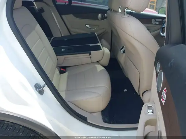 W1N0G8EB4LF805174 2020 MERCEDES-BENZ GLC - Image 8