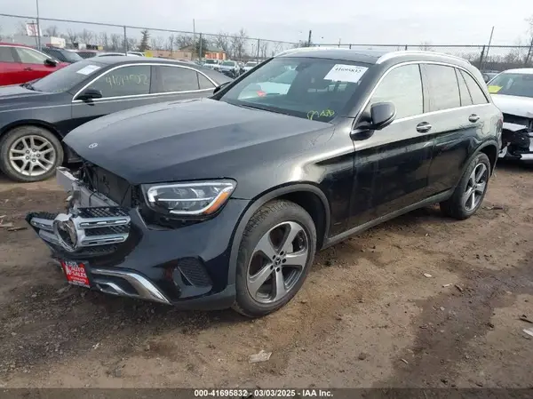 W1N0G8EB4LF823982 2020 MERCEDES-BENZ GLC - Image 2