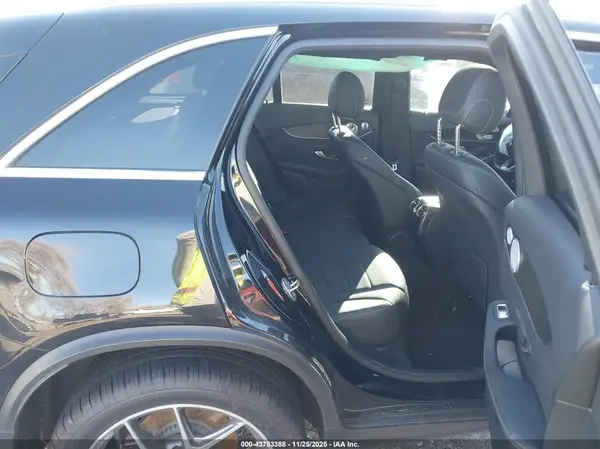 W1N0G8EB4LF854892 2020 MERCEDES-BENZ GLC - Image 8