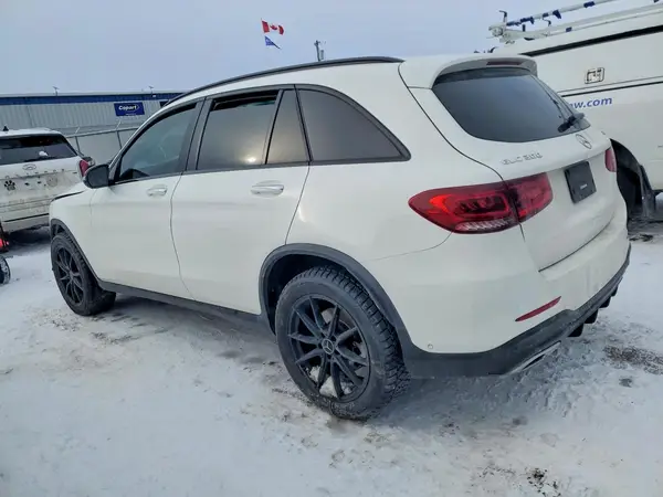 W1N0G8EB4LV233044 2020 MERCEDES-BENZ GLC - Image 2
