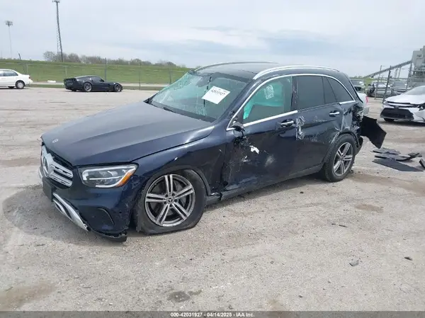 W1N0G8EB4MF953133 2021 MERCEDES-BENZ GLC - Image 2