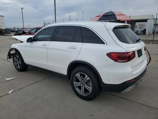 W1N0G8EB4MV314126 2021 MERCEDES-BENZ GLC - Image 2