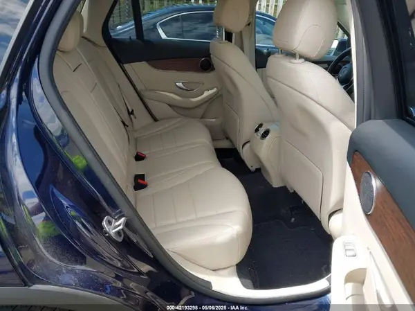 W1N0G8EB4NG111226 2022 MERCEDES-BENZ GLC - Image 8