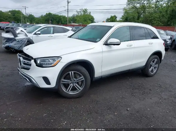 W1N0G8EB4NV342798 2022 MERCEDES-BENZ GLC - Image 2