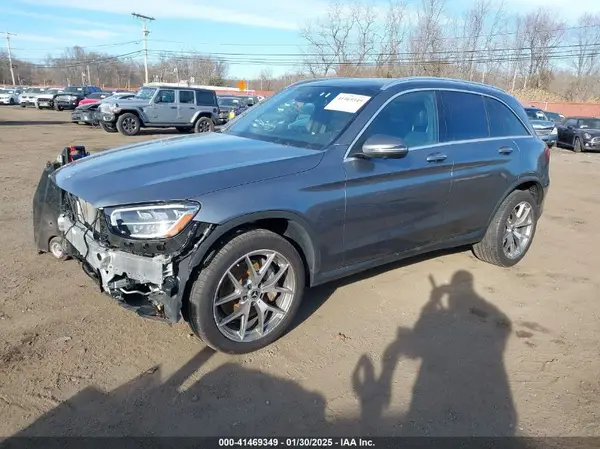 W1N0G8EB4NV378684 2022 MERCEDES-BENZ GLC - Image 2