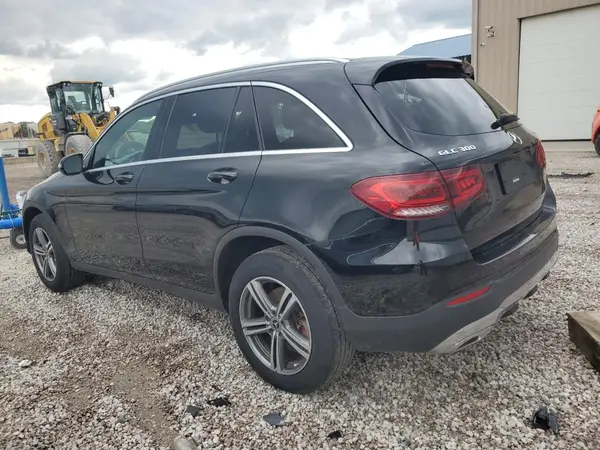W1N0G8EB5LF775666 2020 MERCEDES-BENZ GLC - Image 2