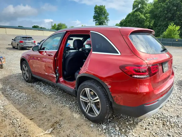 W1N0G8EB5LF859955 2020 MERCEDES-BENZ GLC - Image 2