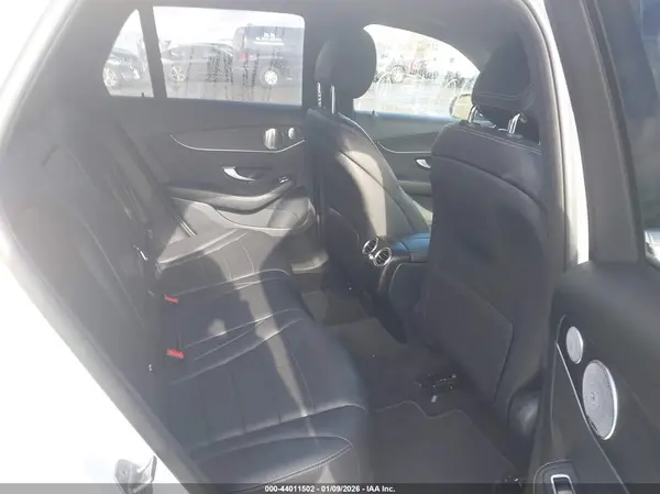 W1N0G8EB5LF860149 2020 MERCEDES-BENZ GLC - Image 8