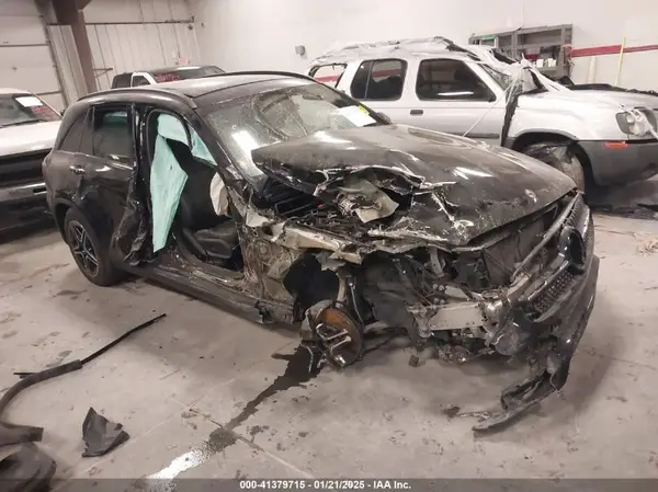 W1N0G8EB5MV292671 2021 MERCEDES-BENZ GLC - Image 1