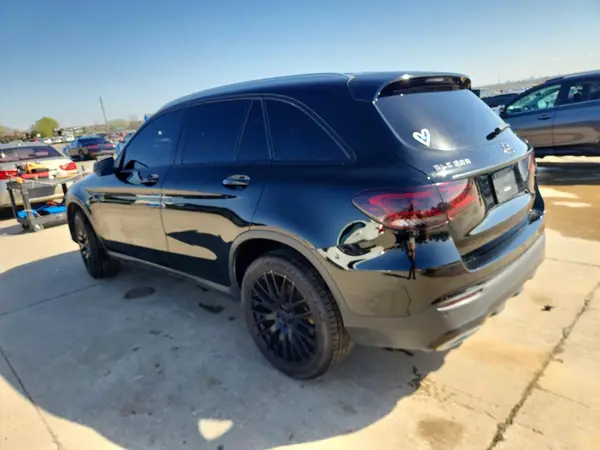 W1N0G8EB5MV313471 2021 MERCEDES-BENZ GLC - Image 2