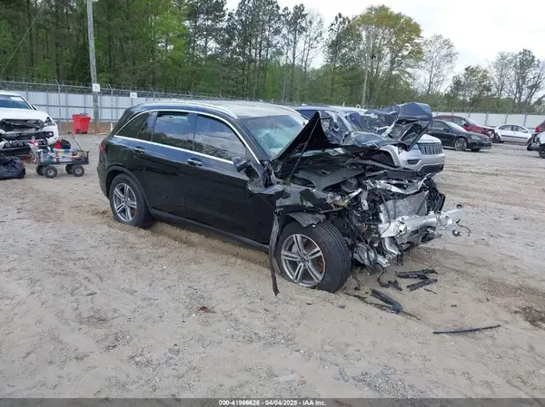 W1N0G8EB5NV353664 2022 MERCEDES-BENZ GLC - Image 1