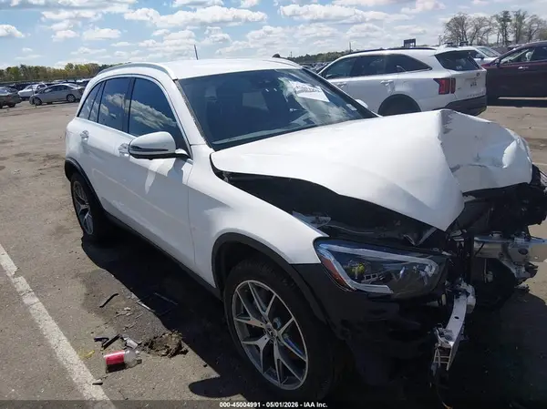 W1N0G8EB5NV383148 2022 MERCEDES-BENZ GLC - Image 1