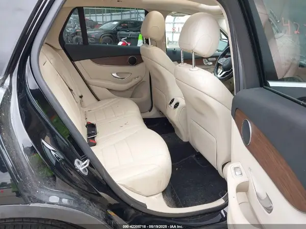 W1N0G8EB5NV389838 2022 MERCEDES-BENZ GLC - Image 8