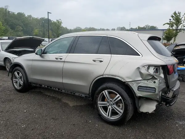 W1N0G8EB6LF765017 2020 MERCEDES-BENZ GLC - Image 2