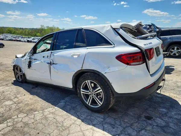 W1N0G8EB6LF779435 2020 MERCEDES-BENZ GLC - Image 2