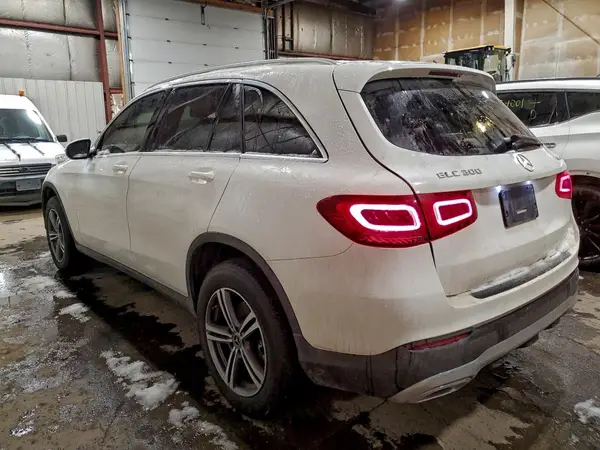 W1N0G8EB6LF781993 2020 MERCEDES-BENZ GLC - Image 2