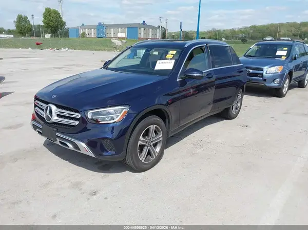 W1N0G8EB6LF805841 2020 MERCEDES-BENZ GLC - Image 2
