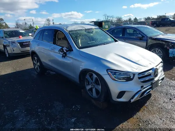 W1N0G8EB6LF845658 2020 MERCEDES-BENZ GLC - Image 1