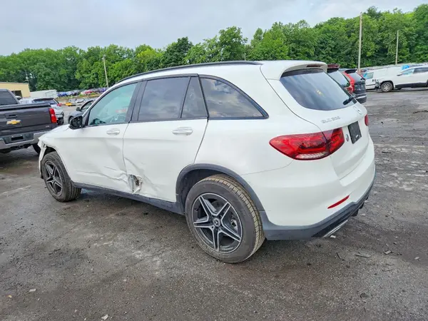 W1N0G8EB6LF860211 2020 MERCEDES-BENZ GLC - Image 2