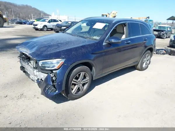 W1N0G8EB6MF868360 2021 MERCEDES-BENZ GLC - Image 2