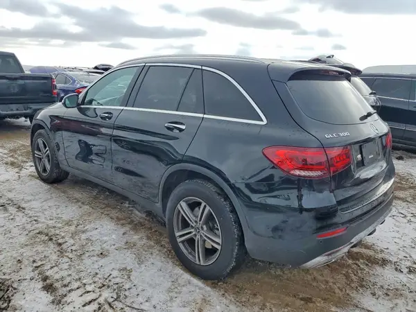 W1N0G8EB6MF878242 2021 MERCEDES-BENZ GLC - Image 2