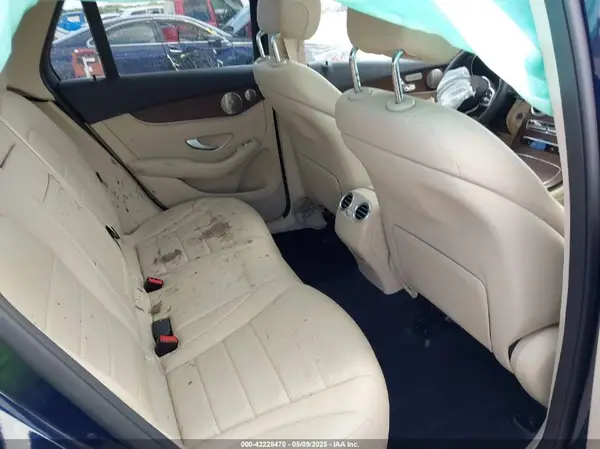 W1N0G8EB6MF975635 2021 MERCEDES-BENZ GLC - Image 8