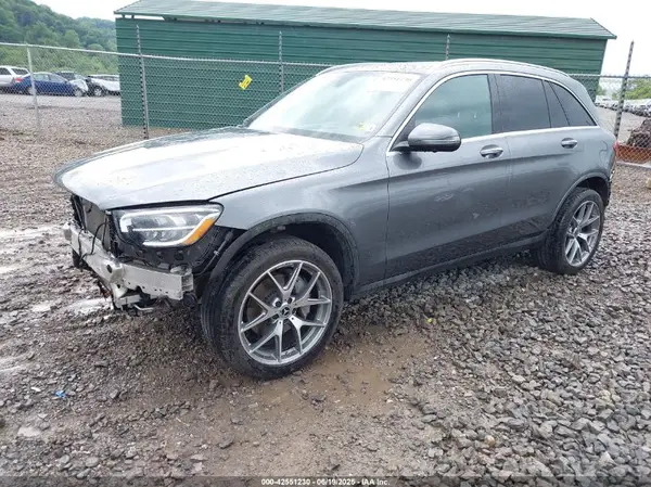 W1N0G8EB6MV308831 2021 MERCEDES-BENZ GLC - Image 2