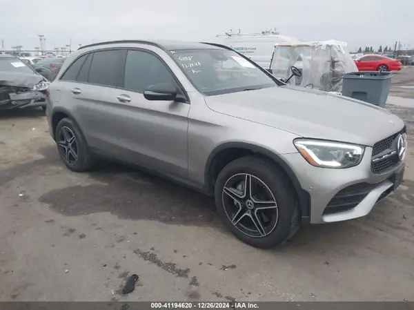 W1N0G8EB6NG071179 2022 MERCEDES-BENZ GLC - Image 1