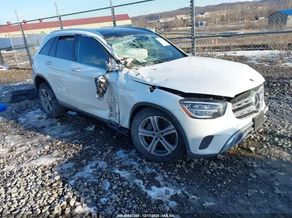 W1N0G8EB6NV378802 2022 MERCEDES-BENZ GLC - Image 1