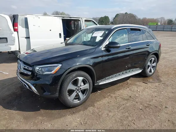 W1N0G8EB7LF761932 2020 MERCEDES-BENZ GLC - Image 2